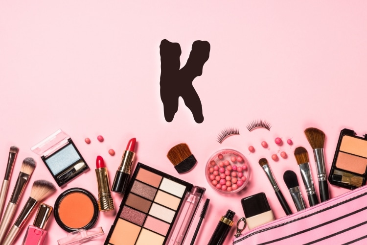 10 marcas de maquiagem que começam com a letra K, desde gigantes do setor como Kryolan até maravilhas modernas como Kylie Cosmetics.